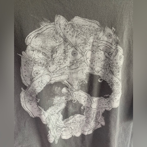 Crazy Y2K converse graphic shirt - Picture 2 of 6